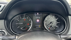 Nissan Qashqai 1.2 DiG-T N-Connecta 5dr Petrol Hatchback